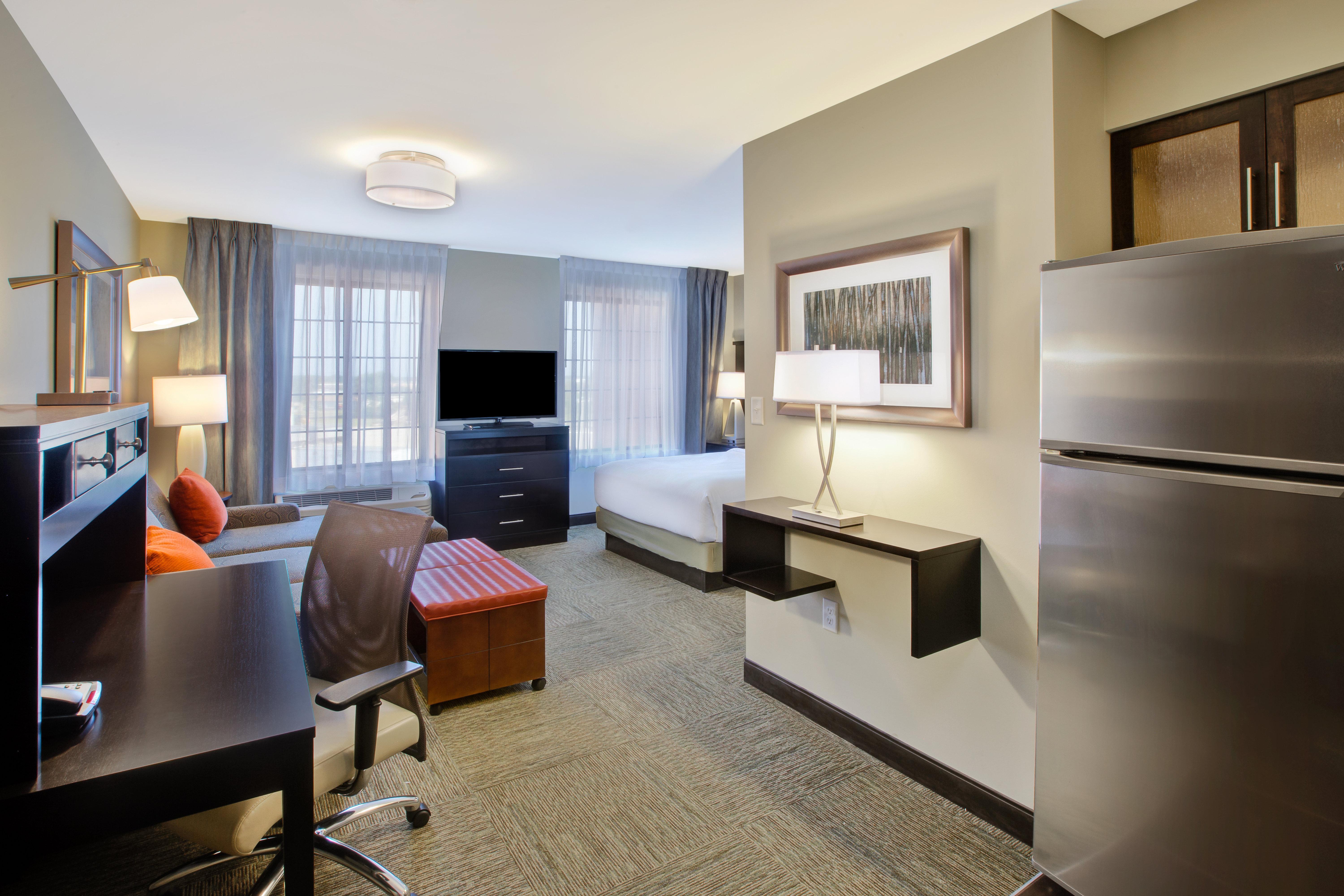 Staybridge Suites - Benton Harbor-St. Joseph, An Ihg Hotel Bagian luar foto