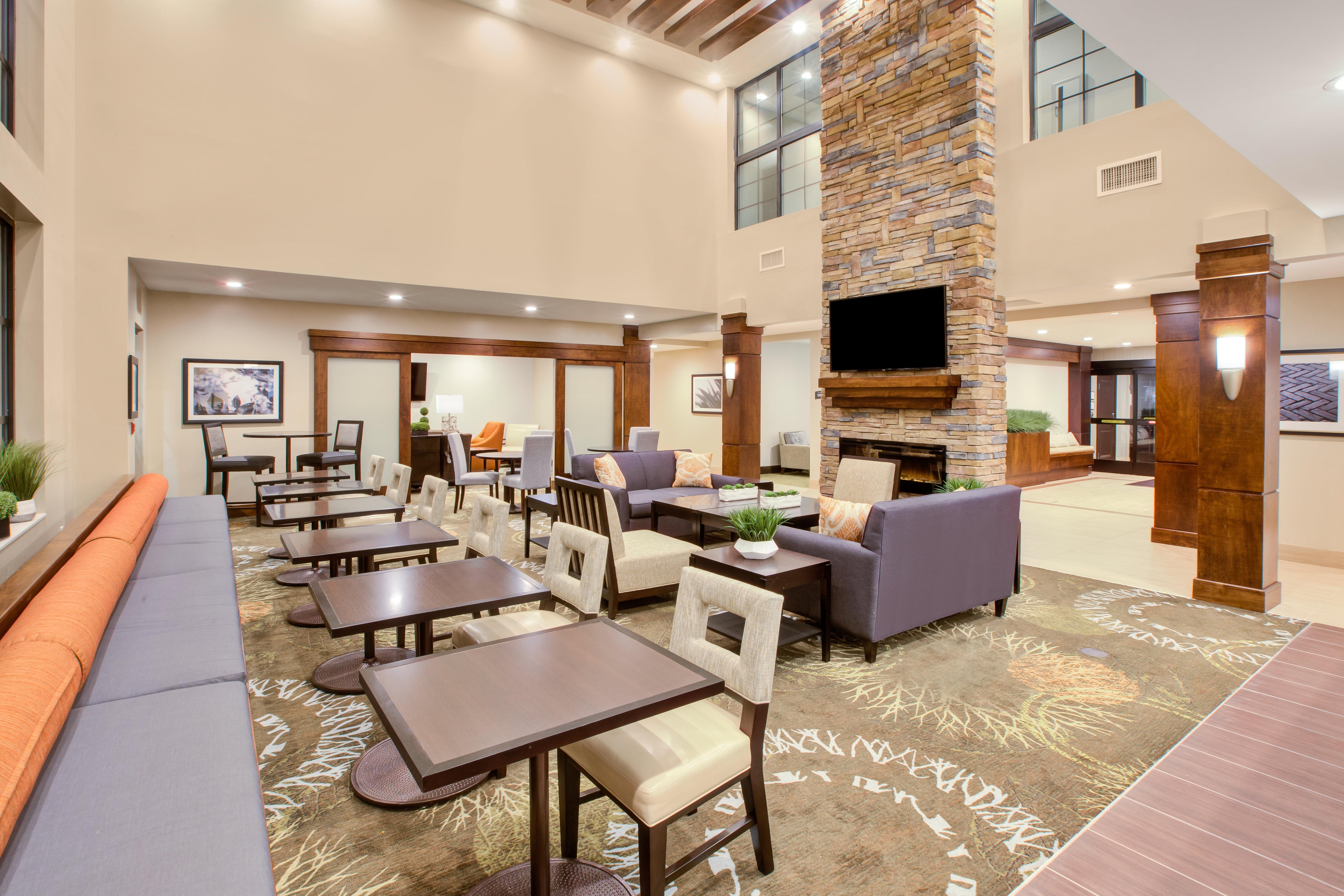 Staybridge Suites - Benton Harbor-St. Joseph, An Ihg Hotel Bagian luar foto