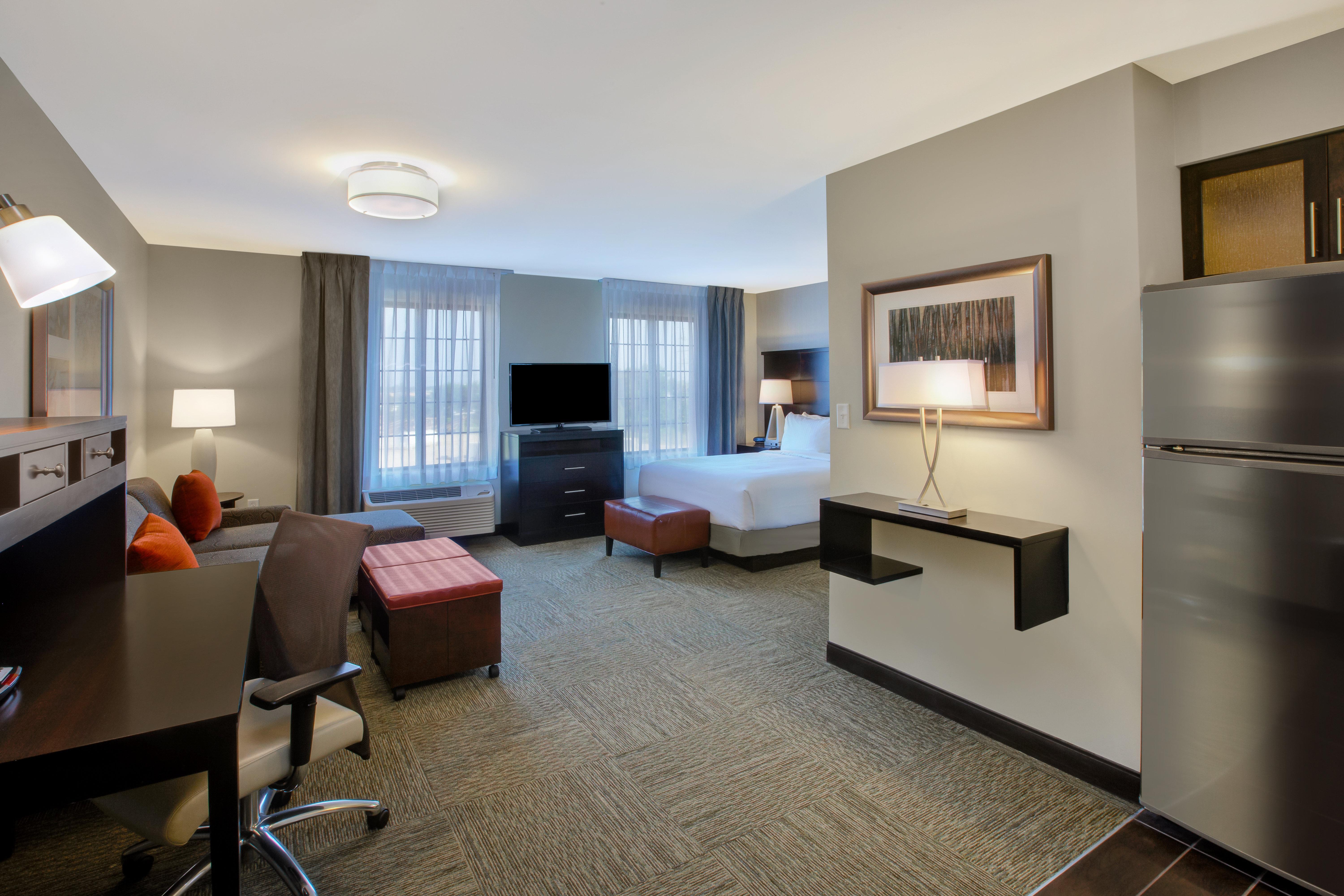 Staybridge Suites - Benton Harbor-St. Joseph, An Ihg Hotel Bagian luar foto